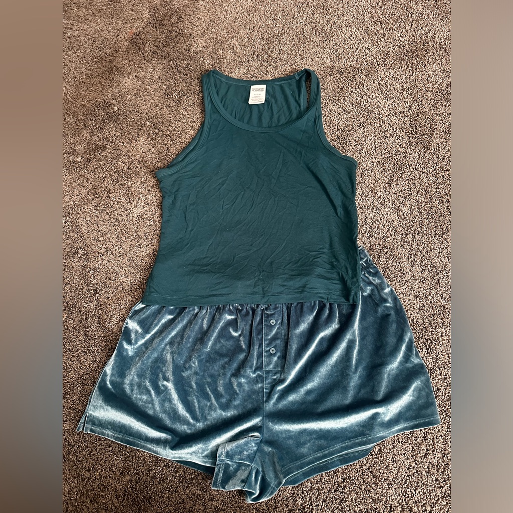 Pink Victorias Secret Deep Teal Sleepwear Size Medium 0215